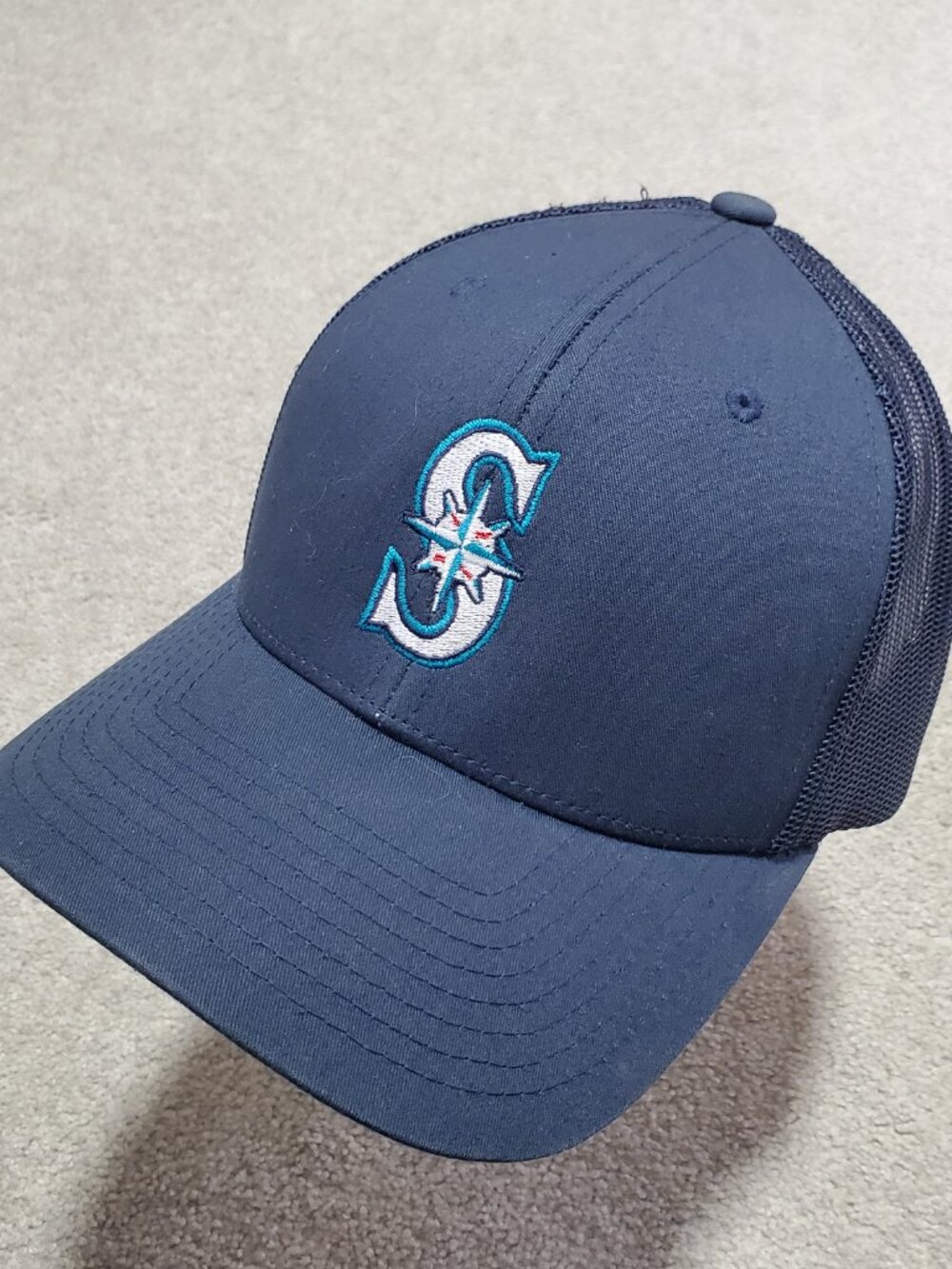 YUPOONG The Classics Seattle Mariners 1993 Baseball Cap Hat Mesh Back Adjustable - Picture 2 of 9